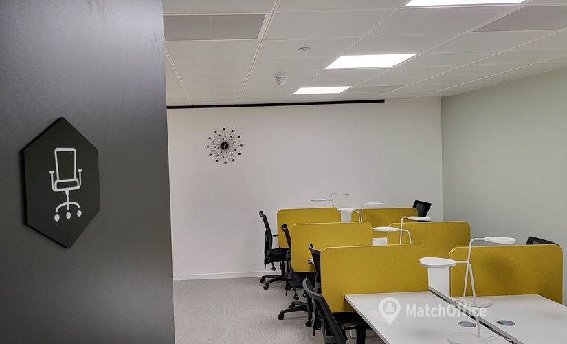  Work space in North London, Seven Sisters Road, 40 m² - MatchOffice.co.uk