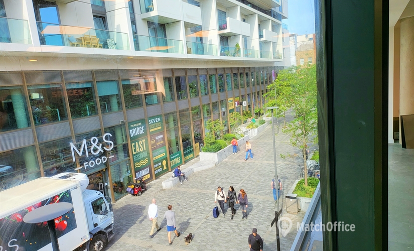 Business center 17 City North Place N4 3FU North London