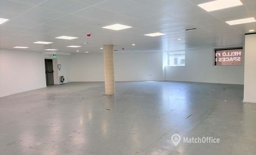 Business center 17 City North Place N4 3FU North London