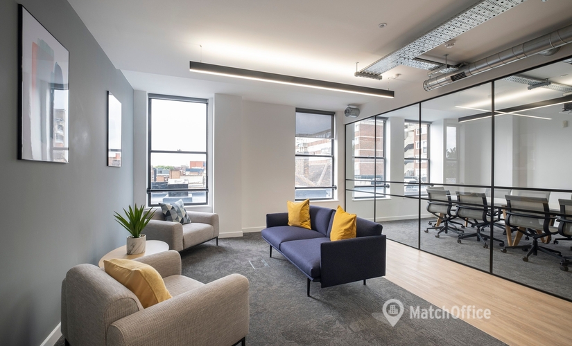 Business center in The City of London, 3 Angel Walk, 300 m² - MatchOffice.co.uk