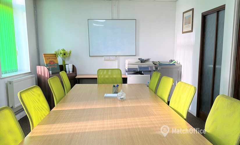 Business centre in Bradford, City Road, 1000 m² - MatchOffice.co.uk