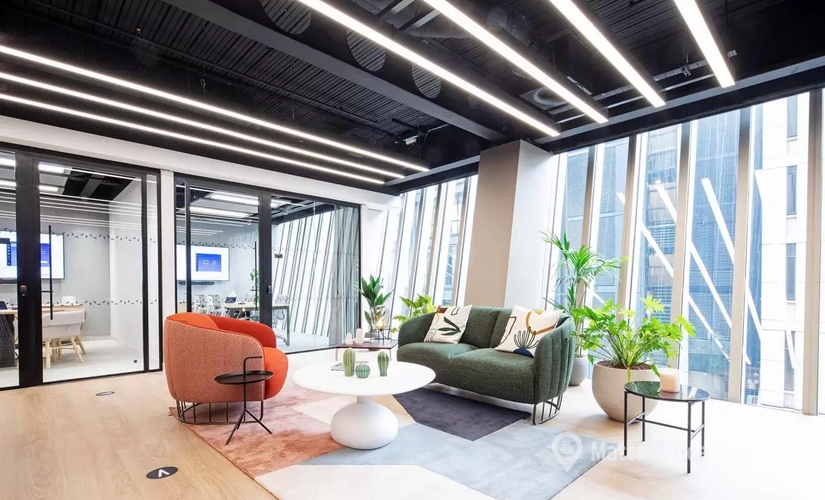 2000 m² Serviced office in The City of London, 70 St. Mary Axe (EC3A 8BE) - 2 | MatchOffice