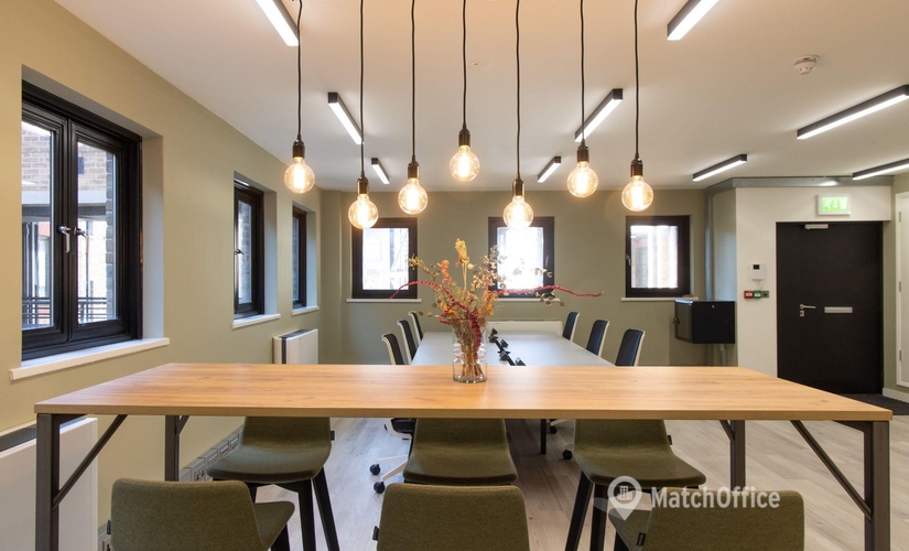 Office space space in Central London, Tanner Street 9, 11000 m² - MatchOffice.co.uk