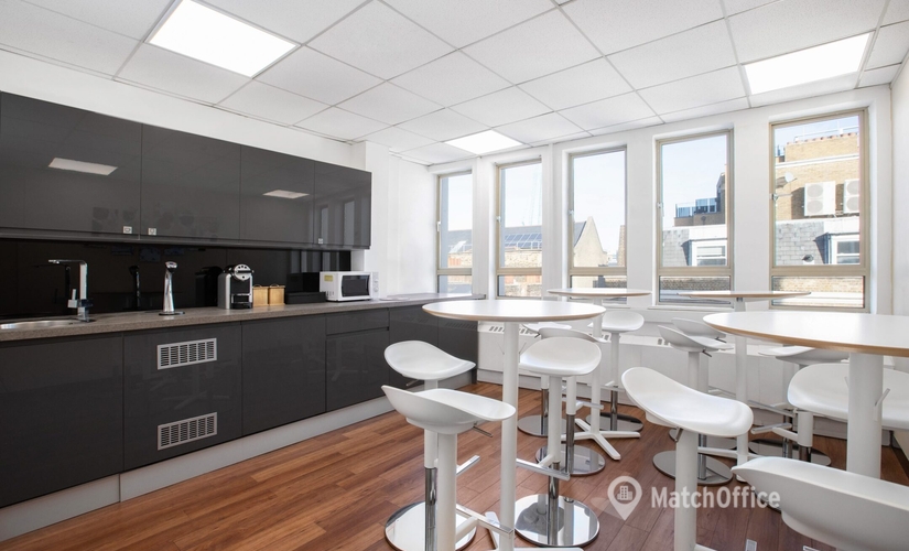 100 m² Meeting room in The City of London, Borough High Street 100 (SE1 1LB) - 3 | MatchOffice.com