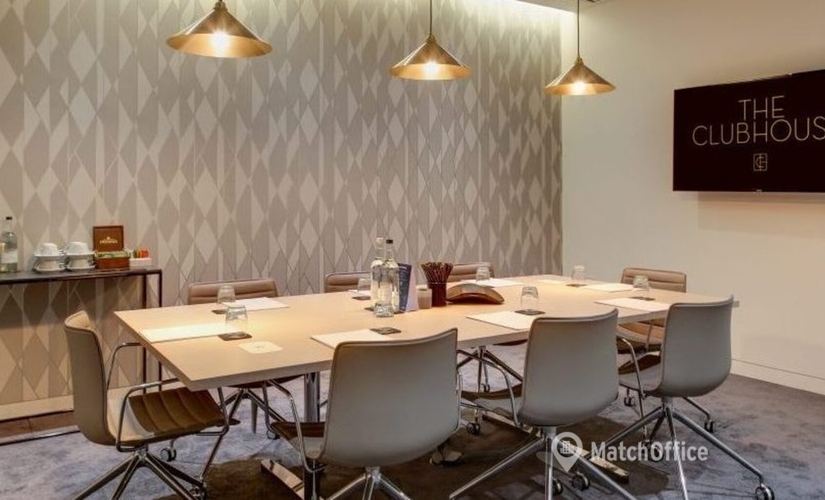 Business center in Central London, Saint James's Square 8, 48 m² - MatchOffice.co.uk