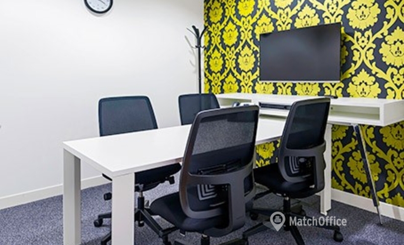 Business center 12 - 20 Oxford Street RG14 1JB West Berkshire