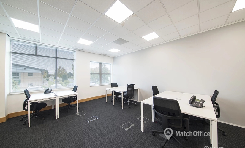 400 m² Co-working  in Luton,  Dunstable Road (AL3 7PH) - 2 | MatchOffice