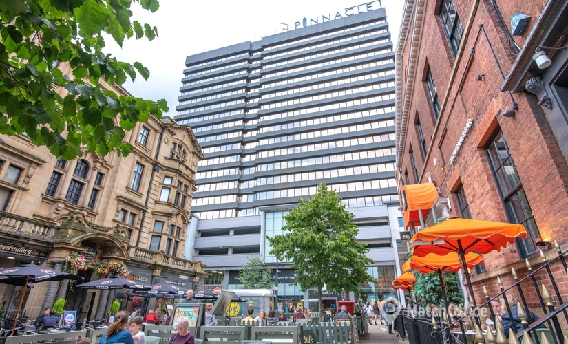 Business center  in Leeds City Centre, Albion Park, 186 m² - MatchOffice.co.uk