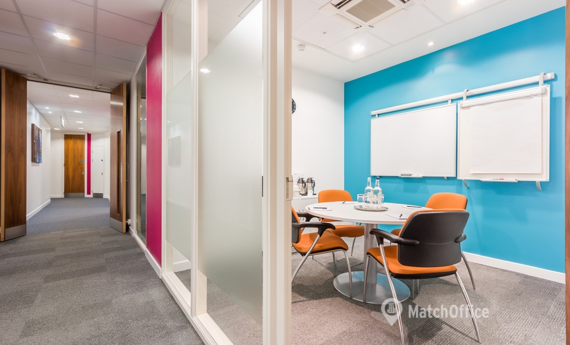 60 m² Serviced office in Surrey, 25 Clarendon Road (RH1 1QZ) - 4 | MatchOffice.com