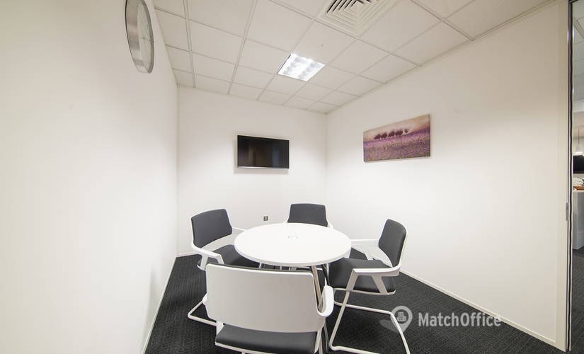 Meeting room in Rickmansworth, Cardinal Point, 100 m² - MatchOffice.co.uk
