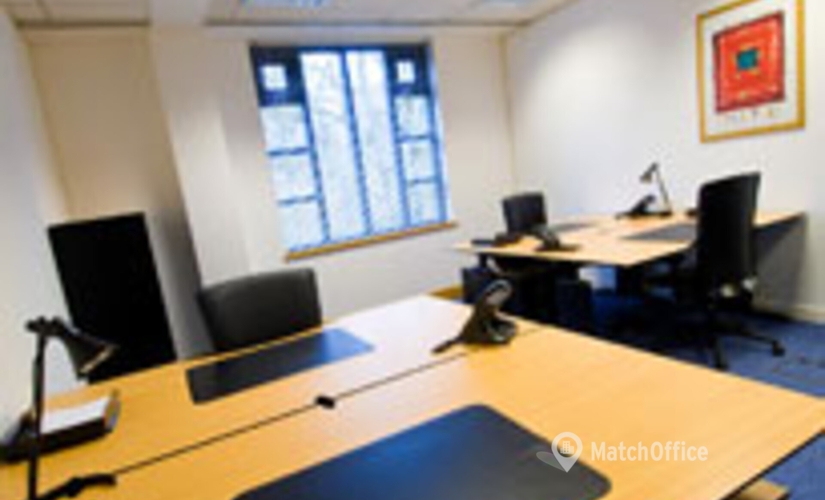 Meeting room in Fleet, Centaur House, 100 m² - MatchOffice.co.uk