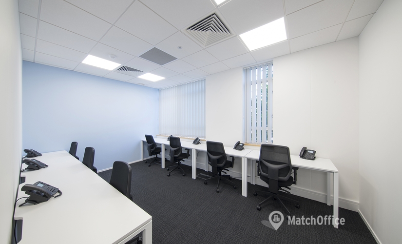 100 m² Conference space in Surrey, Centurion House (TW18 4AX) - 4 | MatchOffice.com