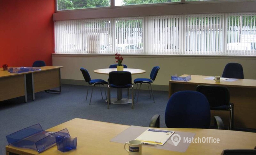 100 m² Conference space in Bellshill, Industrial Estate (ML4 3NP) - 1 | MatchOffice.com