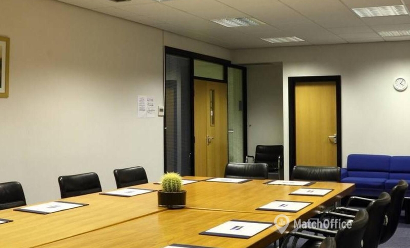 Meeting room for rent in Wakefield, Monckton Road, 139 m² - MatchOffice.co.uk