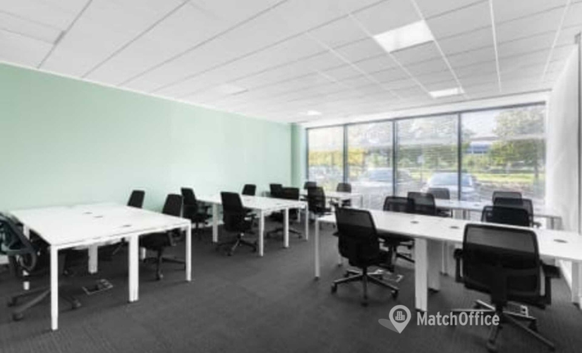 258 m² Conference space in Darwen, Railway Road (BB3 3EH) - 3 | MatchOffice.com
