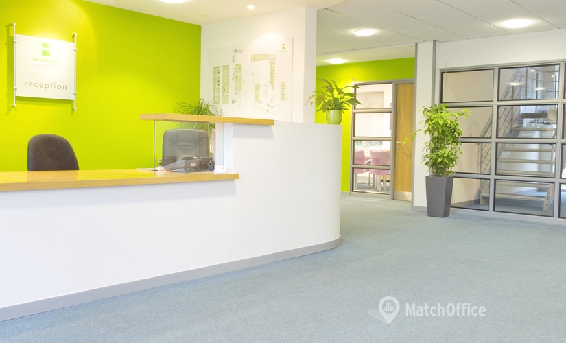 Meeting room in Swindon, Rivermead Drive, 80 m² - MatchOffice.co.uk