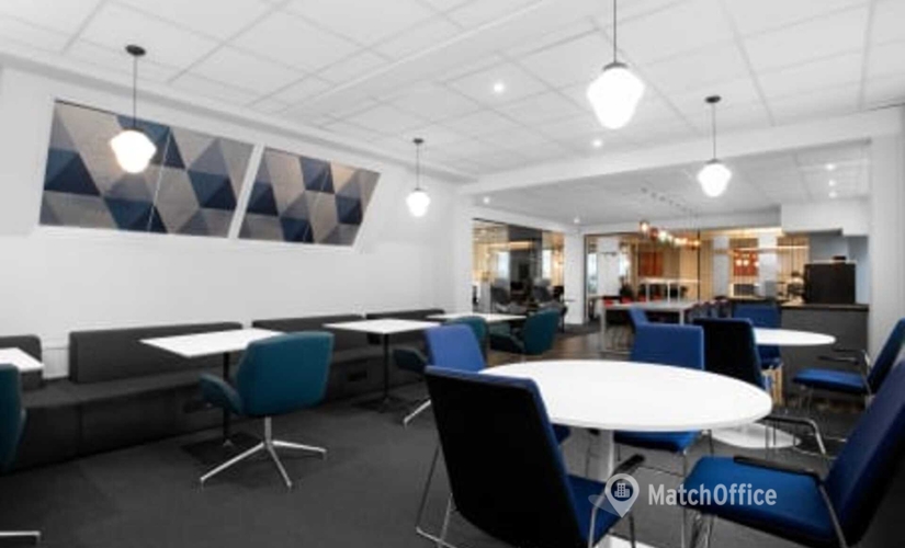 Business centre  in The City of London, Grosvenor Gardens 52, 57 m² - MatchOffice.co.uk