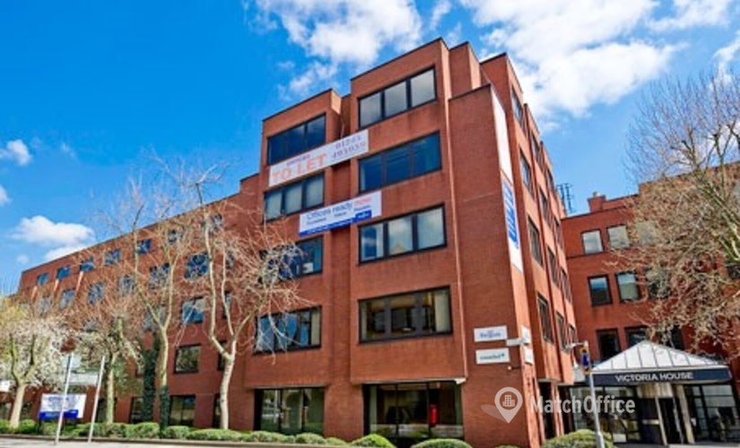 Business centre in Essex, Thremhall Avenue, 110 m² - MatchOffice.co.uk