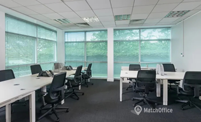 Virtual office 1200 Century Way, Thorpe Park Business Park, Colton Leeds, West Yorkshire LS15 8ZA Leeds City Centre