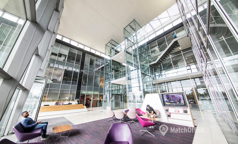 20 m² Conference space in Slough, 18 Stoke Road (SL2 5AG) - 11 | MatchOffice
