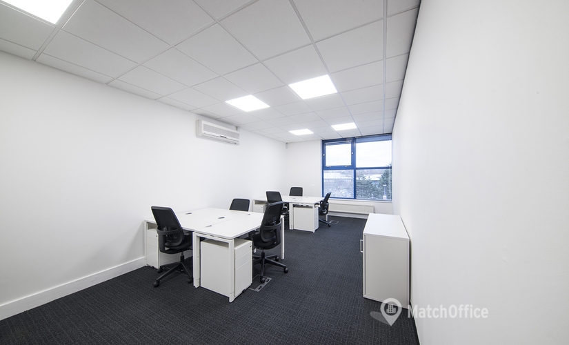 25 m² Conference hall in Hertfordshire, 2 Falcon Gate (AL7 1TW) - 4 | MatchOffice