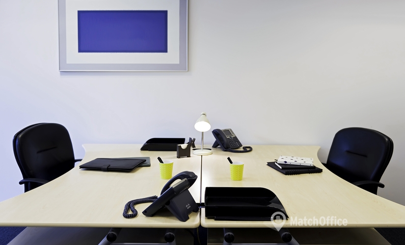 Meeting room for rent in Chertsey, 3000 Hillswood Drive, 20 m² - MatchOffice.co.uk