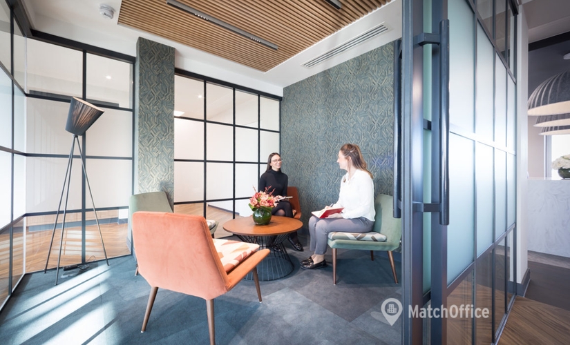Virtual office 33 Cavendish Square W1G 0PW The City of London