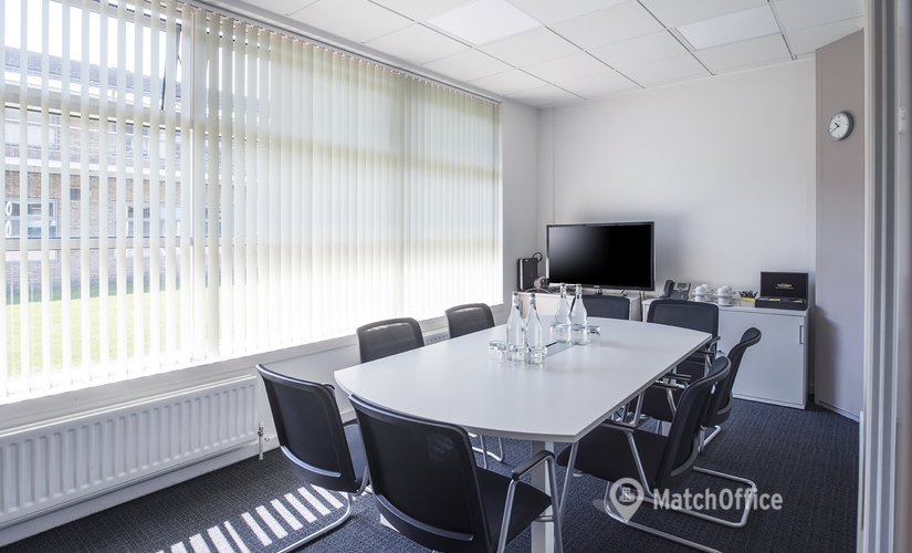 Meeting room hire in Oxford, 7200 The Quorum, 100 m² - MatchOffice.co.uk