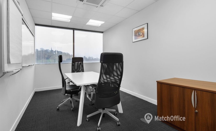  Meeting room hire in West London, College Road 79, 100 m² - MatchOffice.co.uk