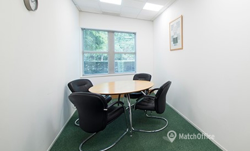 100 m² Conference hall in Luton, Capability Green 960 (LU1 3PE) - 3 | MatchOffice.com