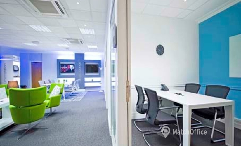 Meeting room for rent in Warwickshire, Stratford Road A429, 100 m² - MatchOffice.co.uk