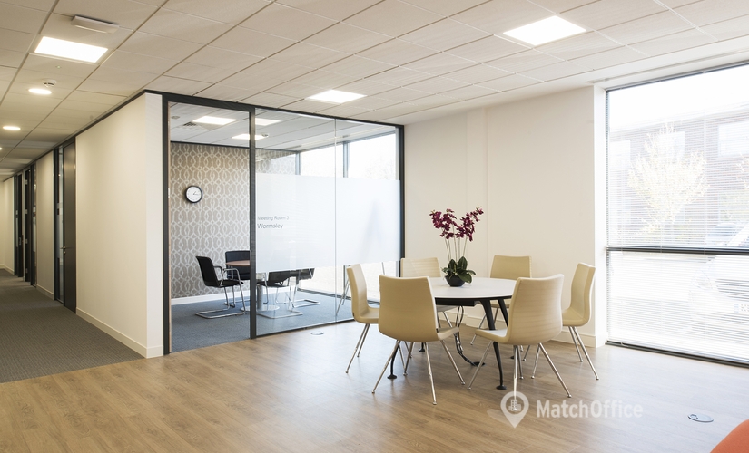 100 m² Conference hall in High Wycombe, Aston Court (HP11 1JU) - 4 | MatchOffice