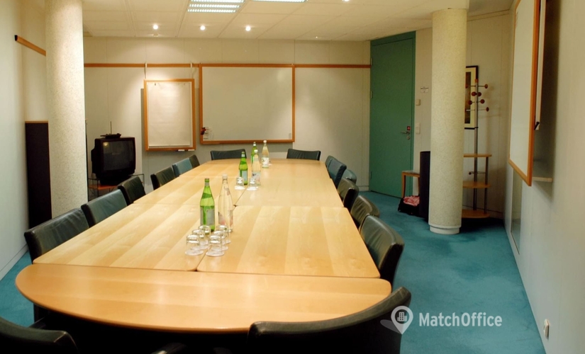 100 m² Conference room in Durham, Belmont Industrial Estate (DH1 1SE) - 1 | MatchOffice