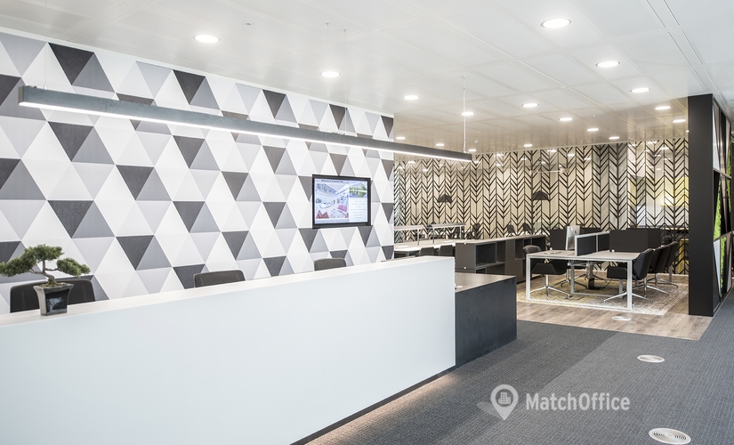 100 m² Meeting room in West London, Building 3 (W4 5YE) - 3 | MatchOffice.com