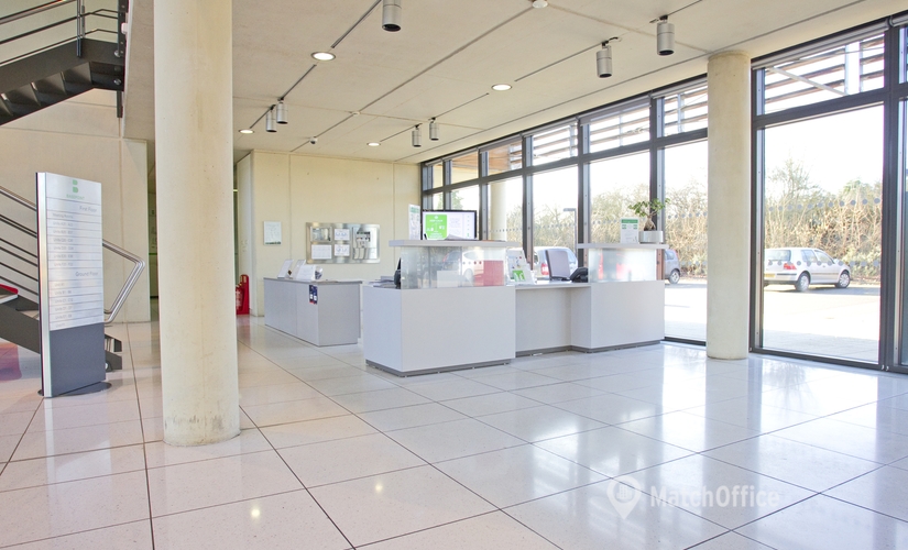  Meeting room for rent in Luton, Great Marlings Innovation Centre and Business Base, 100 m² - MatchOffice.co.uk