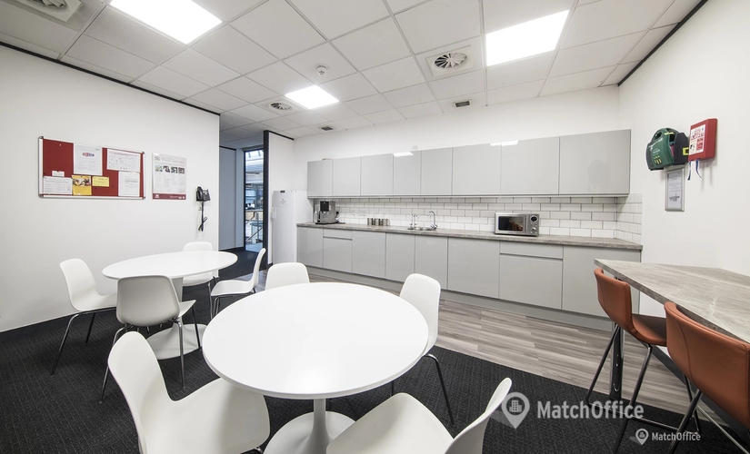  Meeting room hire in Reading, Imperial Way, 100 m² - MatchOffice.co.uk