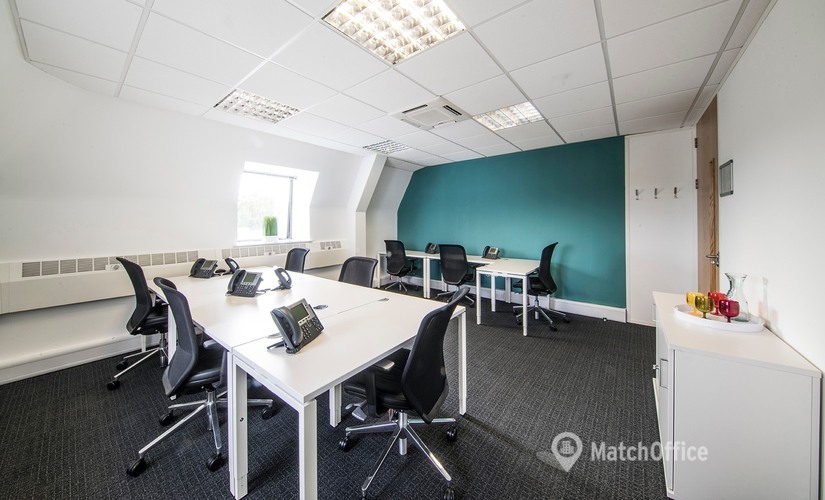Meeting room in Horsham, 2nd Floor, 20 m² - MatchOffice.co.uk