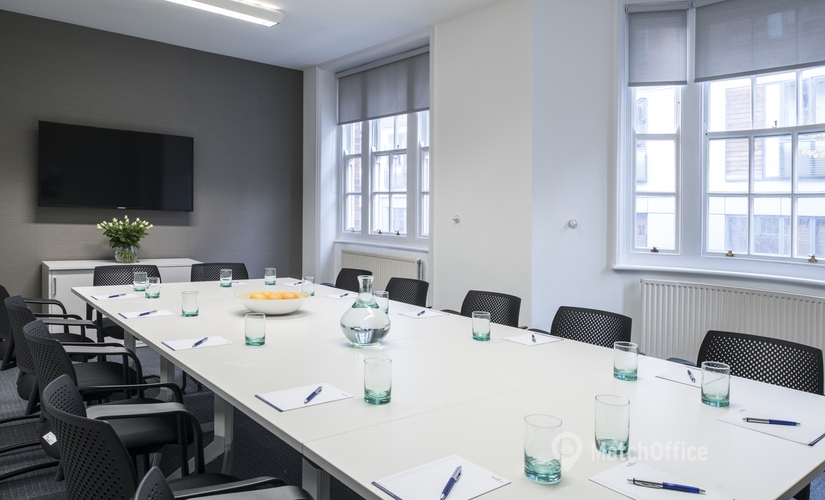 Virtual office 3 - 8 Bolsover Street W1W 6AB The City of London