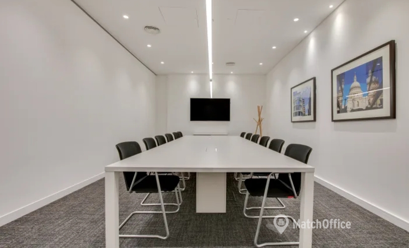 Business center Kilburn House M15 6SE Greater Manchester