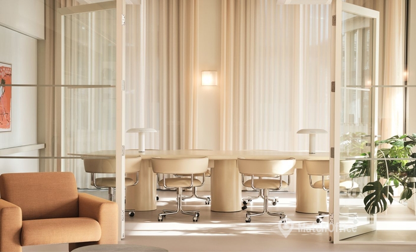 Business center 1 Pancras Square N1C 4AG The City of London