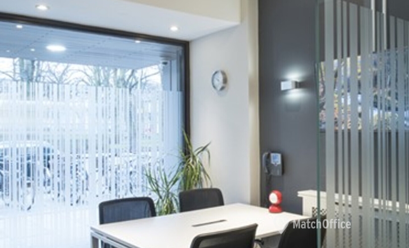Meeting room Wellington House, East Road CB1 1BH Cambridgeshire