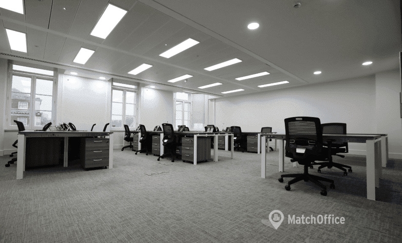 Business center 70 Pall Mall, St James's SW1Y 5NQ The City of London