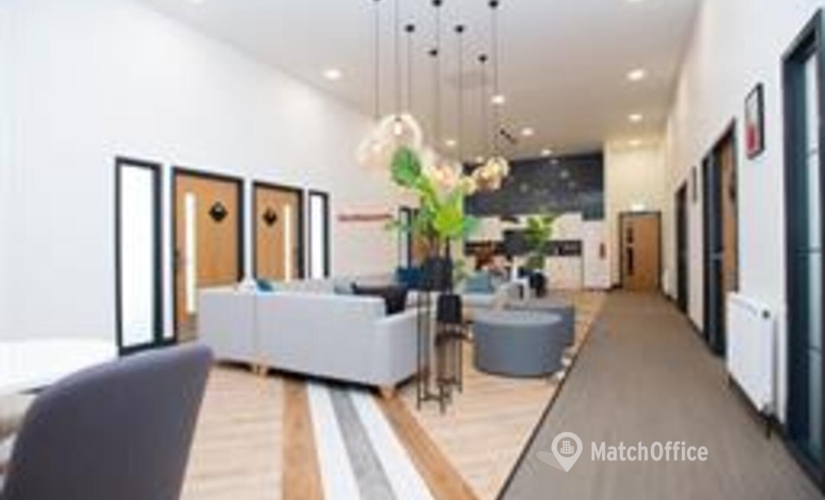 10 m² Business park in Dorset, 2-8 Airfield Way (BH23 3TS) - 1 | MatchOffice.com