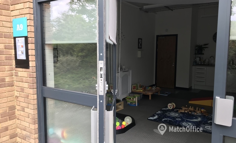 10 m² Serviced office in Dorset, 2-8 Airfield Way (BH23 3TS) - 2 | MatchOffice.com