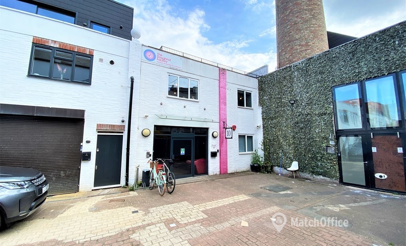 35 m² Serviced office in West London, 10 Warple Mews (W3 0RF) - 3 | MatchOffice