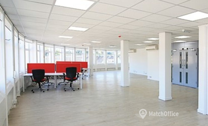 30 m² Conference space in High Wycombe, Crendon Street (HP13 6LA) - 3 | MatchOffice.com