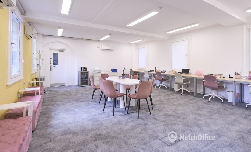 Business center 262a Fulham Road SW10 9EL South London
