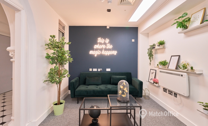 8 m² Serviced office in South London, 262a Fulham Road (SW10 9EL) - 2 | MatchOffice.com