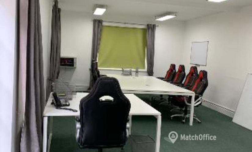 Business center Great North Road 82 AL9 5BL Hatfield