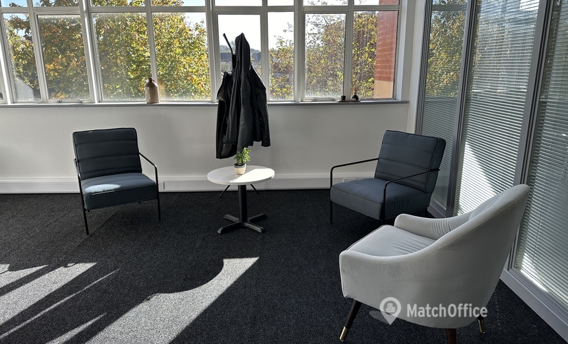 240 m² Business space in Lancashire, Eastgate (BB5 6EU) - 1 | MatchOffice.com